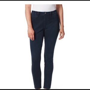 NWT Bandolino Legging-Jeans Black Size 12